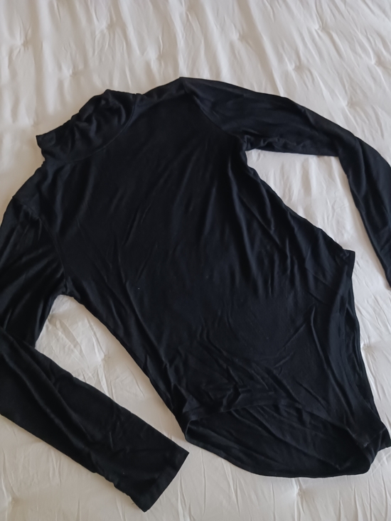 Amazon Tops - Amazon Black Long-Sleeve Turtleneck Bodysuit